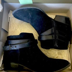 Lauren Conrad 8.5 ankle boots black